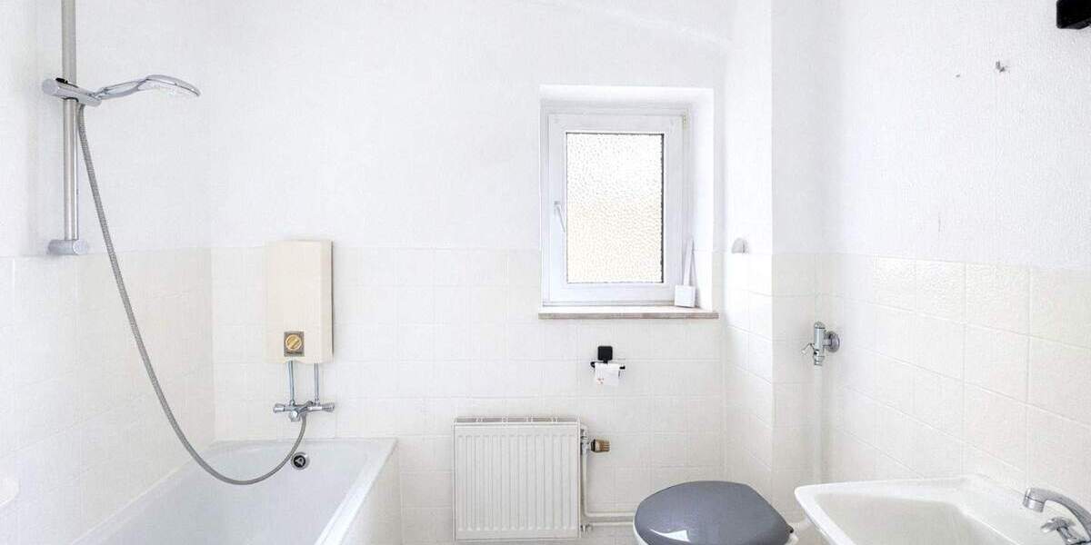 Etagenwohnung Gelsenkirchen Bulmke-Hüllen - 2 Zimmer, 60 m&sup2;, 300&euro; | Angebot:25679232