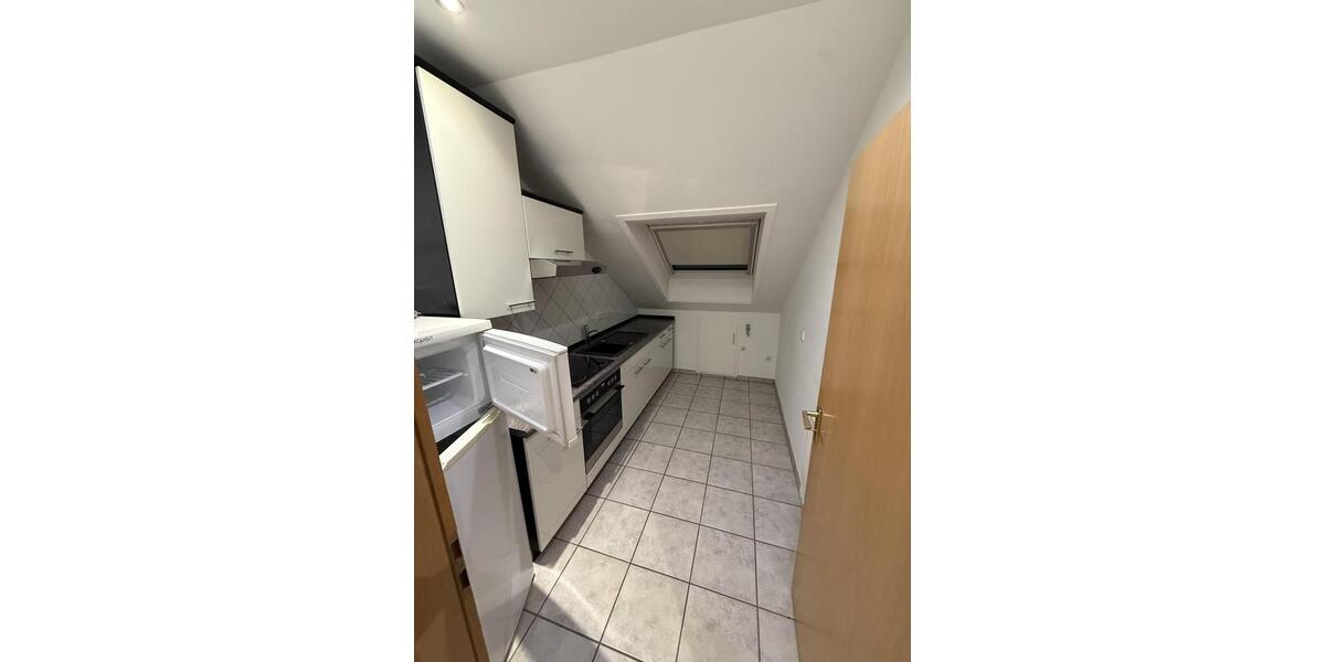 Dachgeschoßwohnung Gelsenkirchen Resse - 2 Zimmer, 58 m&sup2;, 460&euro; | Angebot:26068951