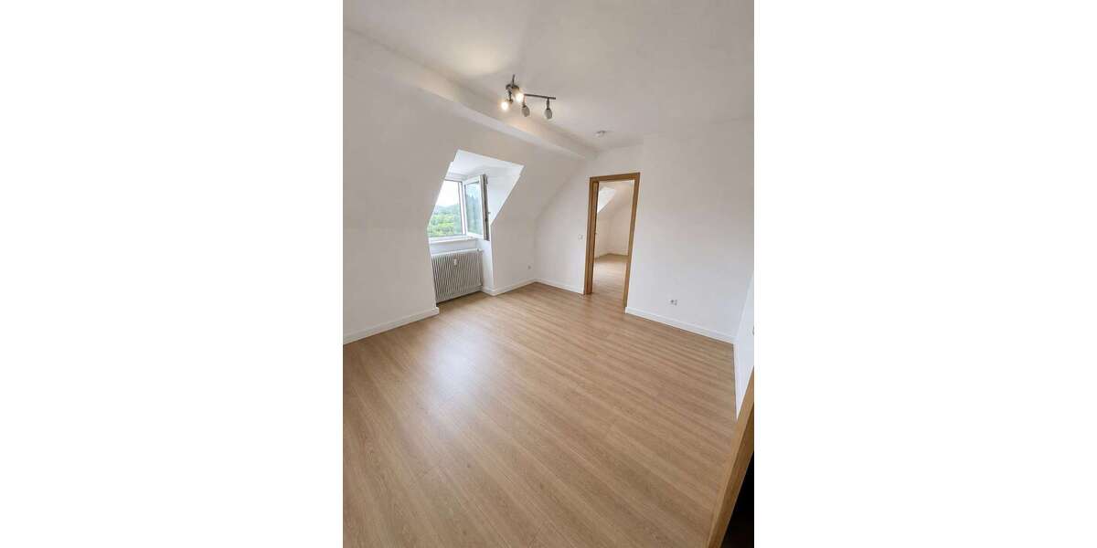 Etagenwohnung Oberhausen Tackenberg - 4 Zimmer, 94 m&sup2;, 169.000&euro; | Angebot:26786313