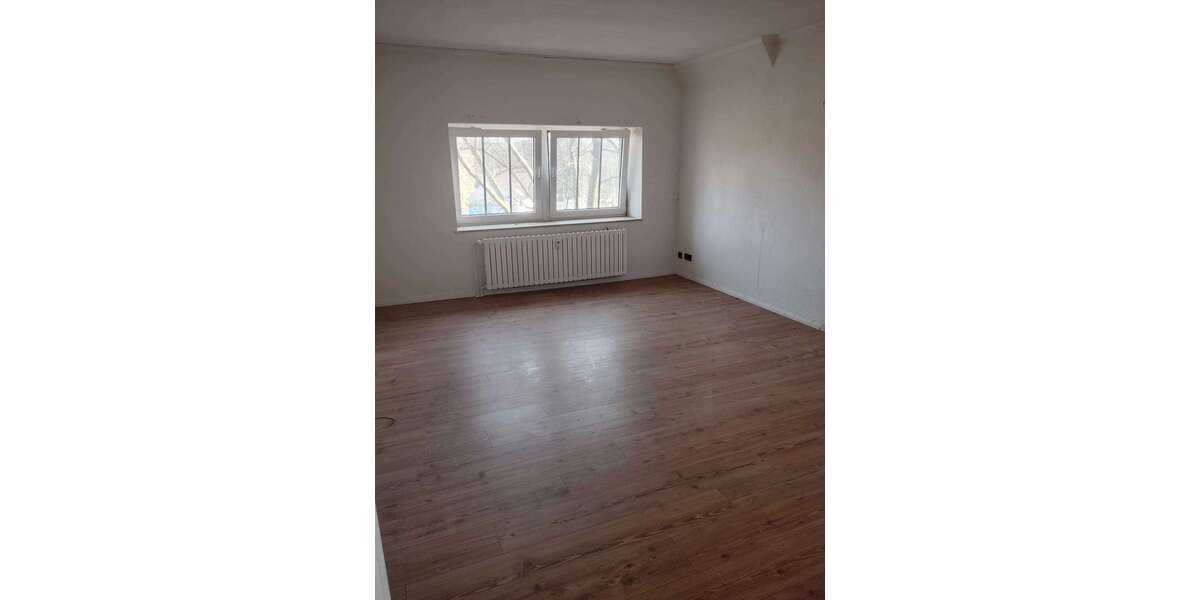 Etagenwohnung Duisburg Hamborn - 3 Zimmer, 76 m&sup2;, 700&euro; | Angebot:25286611