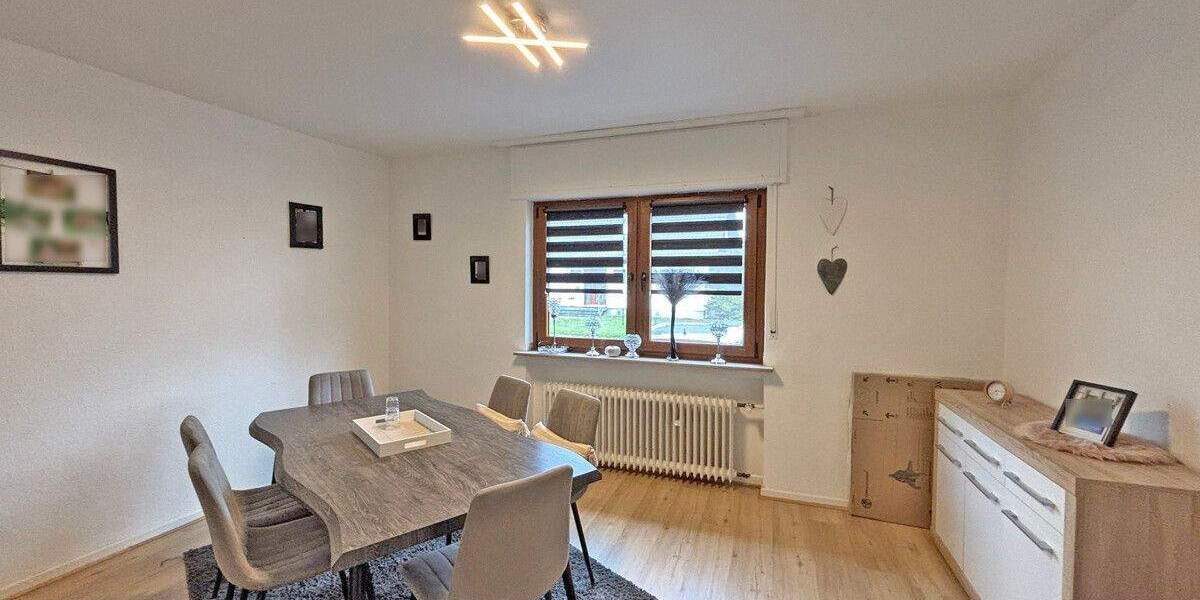 Mehrfamilienhaus, Wohnhaus Voerde Spellen - 6 Zimmer, 165 m&sup2;, 395.000&euro; | Angebot:25741546