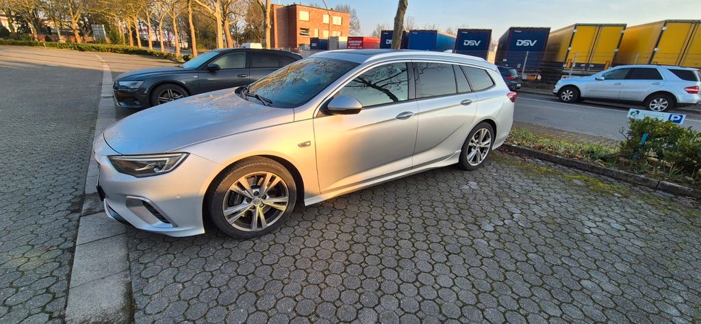 Opel Insignia 88.000 km 23.999 &euro; Dorsten 46282