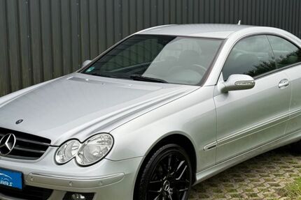Mercedes-Benz CLK 200 152.727 km 5.900 &euro; OER ERKENSCHWICK 45739