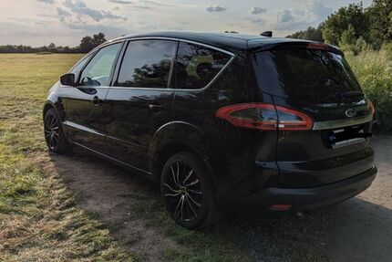 Ford S-Max 227.340 km 5.300 &euro; Voerde 46562