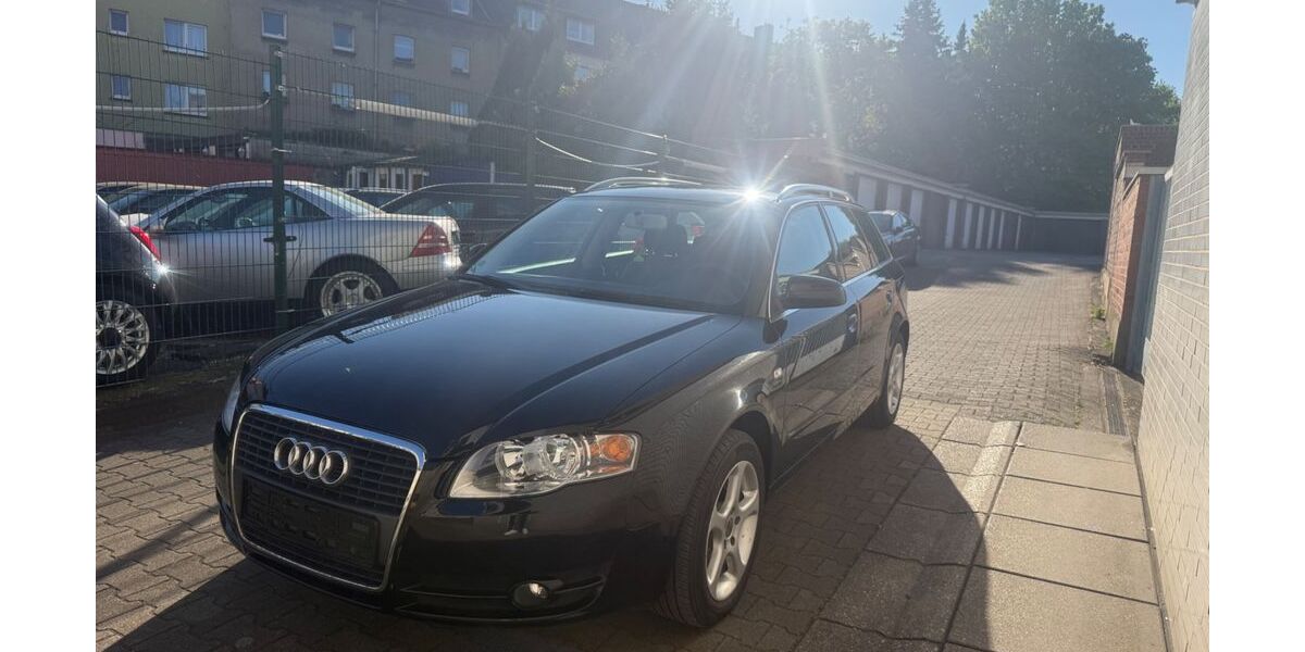 Audi A4 144.000 km 5.500 &euro; Essen 45143