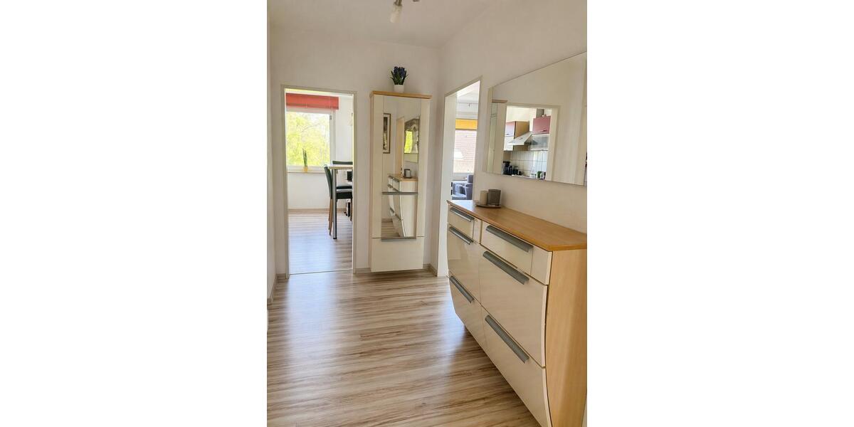 Dachgeschoßwohnung Essen Stadtbezirk II - 2.5 Zimmer, 59 m&sup2;, 740&euro; | Angebot:26285594