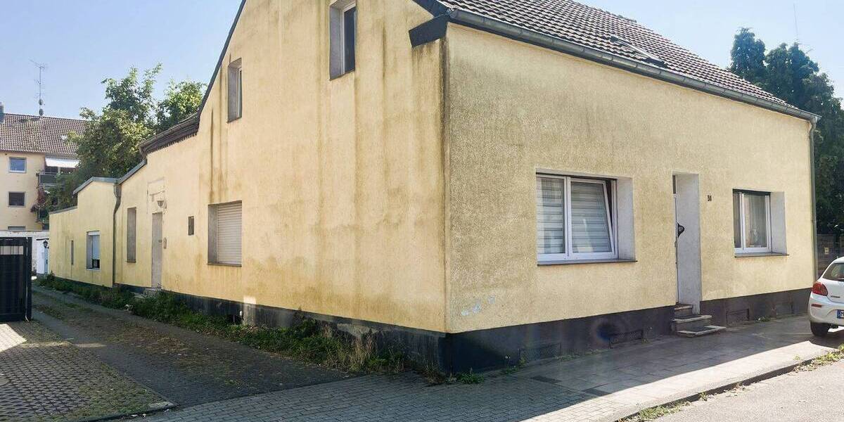 Etagenwohnung Mülheim an der Ruhr Styrum - 4 Zimmer, 164 m&sup2;, 180.000&euro; | Angebot:25747663