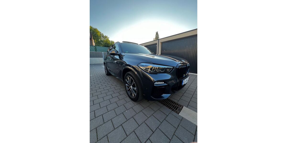 BMW X5 195.000 km 36.999 &euro; Gelsenkirchen 45881