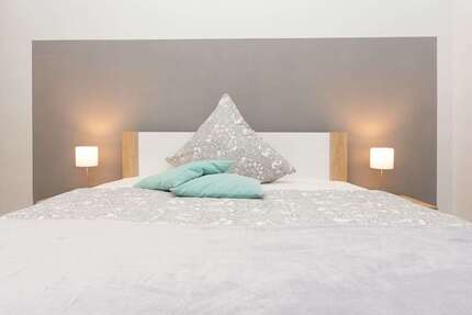 Zimmer Duisburg Neudorf-Süd - 2 Zimmer, 1.300&euro; | Angebot:26814521