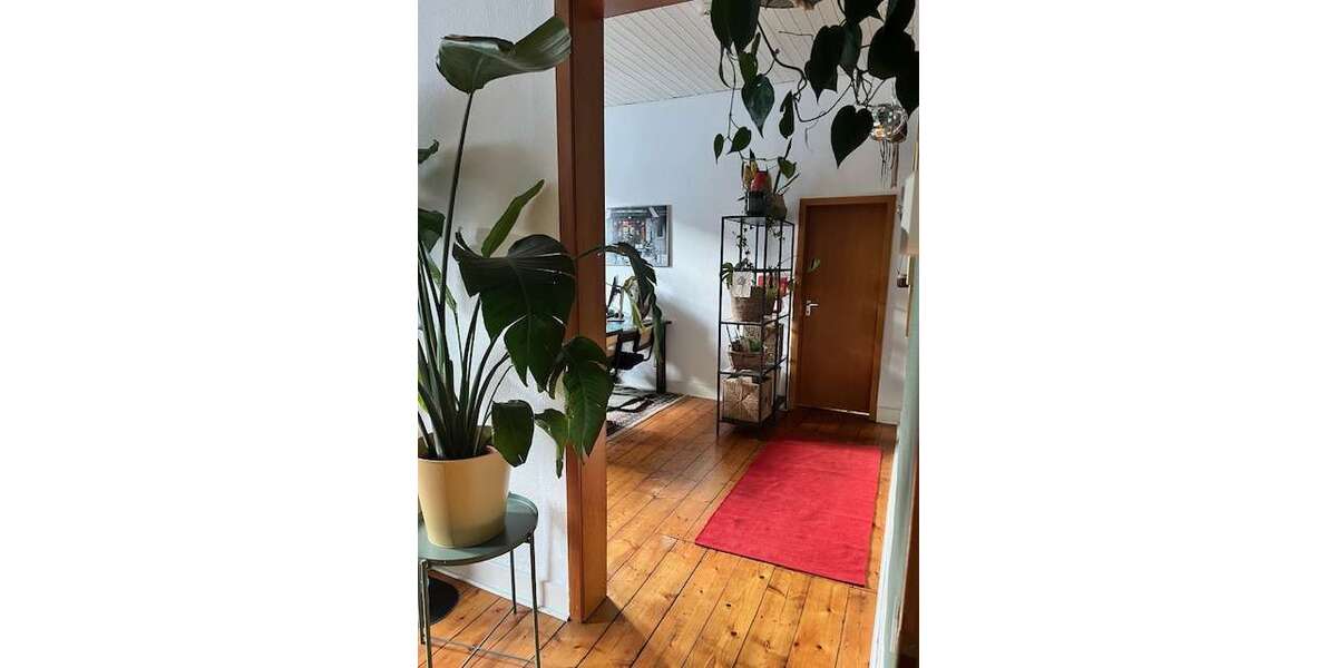 Etagenwohnung Essen Stadtbezirk III - 4 Zimmer, 84 m&sup2;, 915&euro; | Angebot:26250383