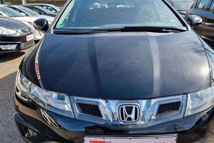 Honda Civic 121.000 km 5.600 &euro; Bottrop 46238