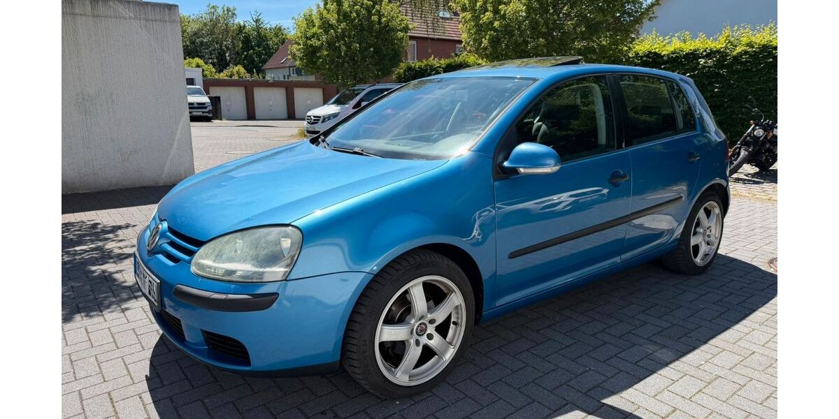 VW Golf 220.000 km 2.200 &euro; Bochum 44793