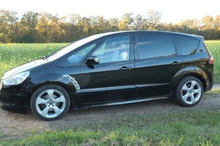 Ford S-Max 252.000 km 4.150 &euro; Wesel 46485