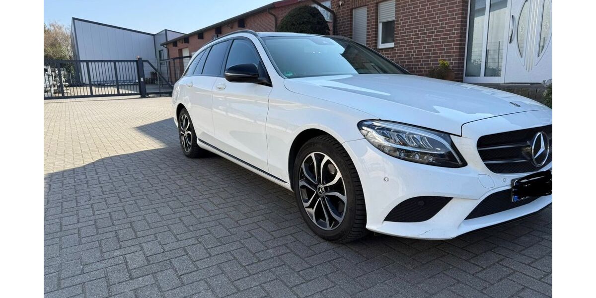Mercedes-Benz C 220 146.392 km 19.000 &euro; Reken 48734