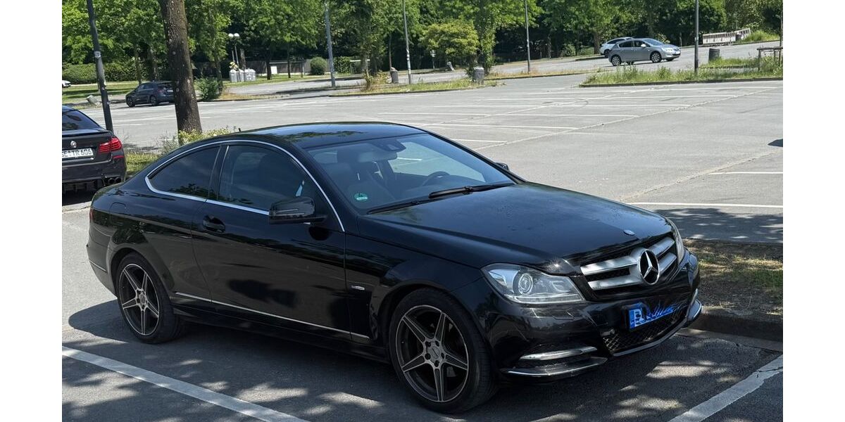 Mercedes-Benz C 250 305.000 km 6.990 &euro; Gelsenkirchen 45891