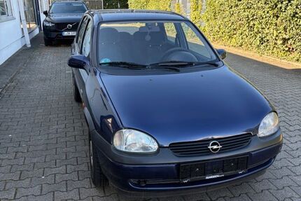 Opel Corsa 156.000 km 1.700 &euro; Essen 45141