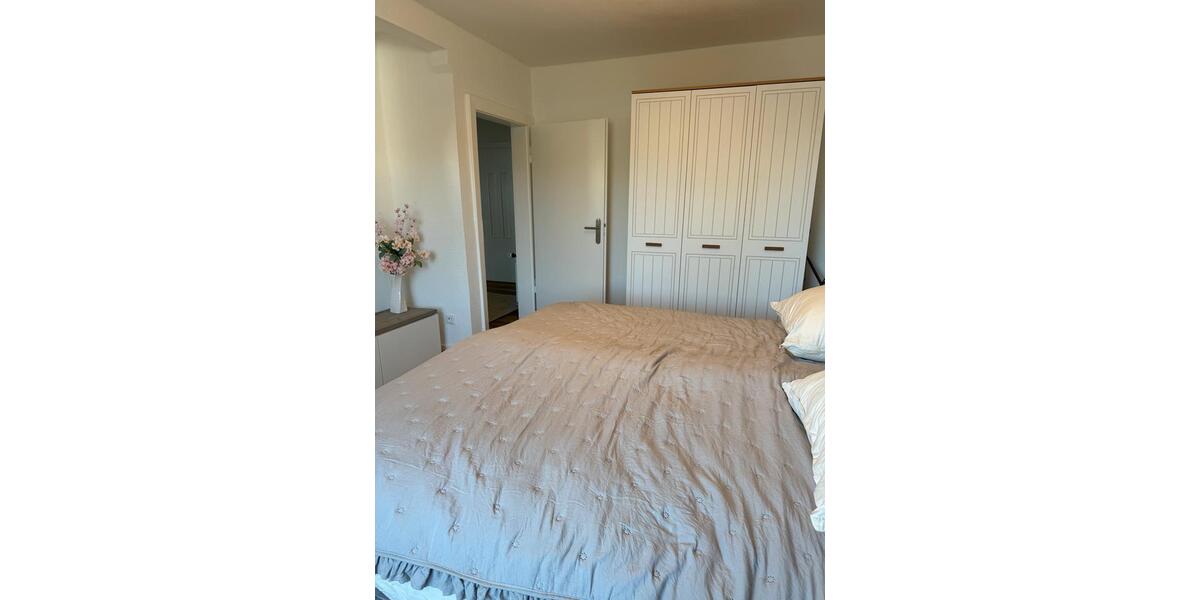 Etagenwohnung Essen Südviertel - 2.5 Zimmer, 67 m&sup2;, 1.100&euro; | Angebot:26256400