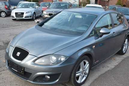 Seat Leon 82.700 km 7.480 &euro; Oberhausen 46145