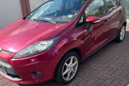 Ford Fiesta 221.973 km 1.499 &euro; Recklinghausen 45661