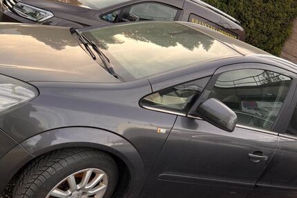 Opel Zafira 306.800 km 900 &euro; Oberhausen 46049