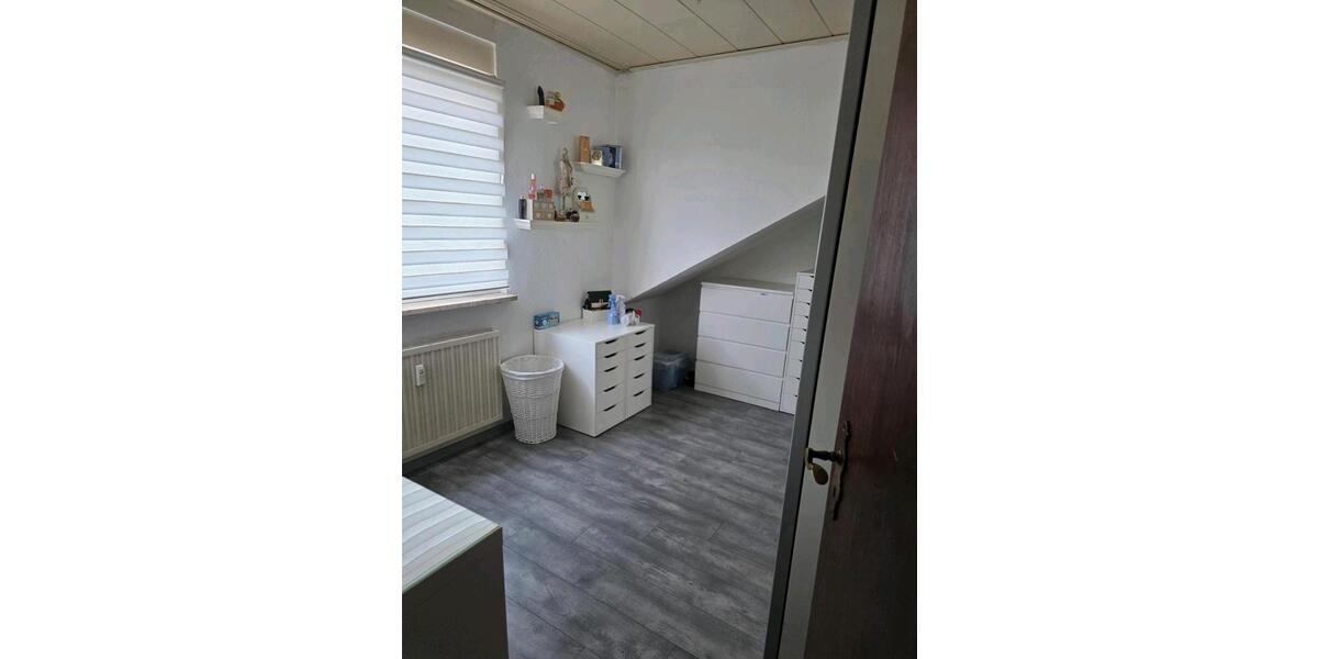 Etagenwohnung Oberhausen Alstaden - 3 Zimmer, 76 m&sup2;, 208.000&euro; | Angebot:26266040