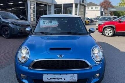 Mini ONE 73.120 km 9.900 &euro; Datteln 45711