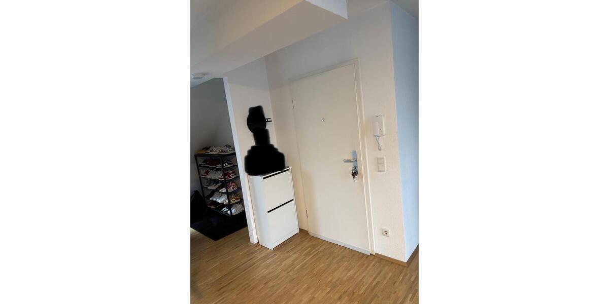 Dachgeschoßwohnung Essen Stadtbezirk IV - 3 Zimmer, 81 m&sup2;, 830&euro; | Angebot:26019126