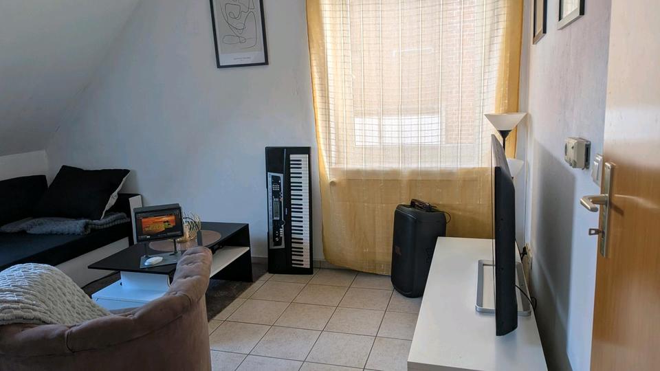 Dachgeschoßwohnung Velen - 2 Zimmer, 31 m&sup2;, 345&euro; | Angebot:26279679