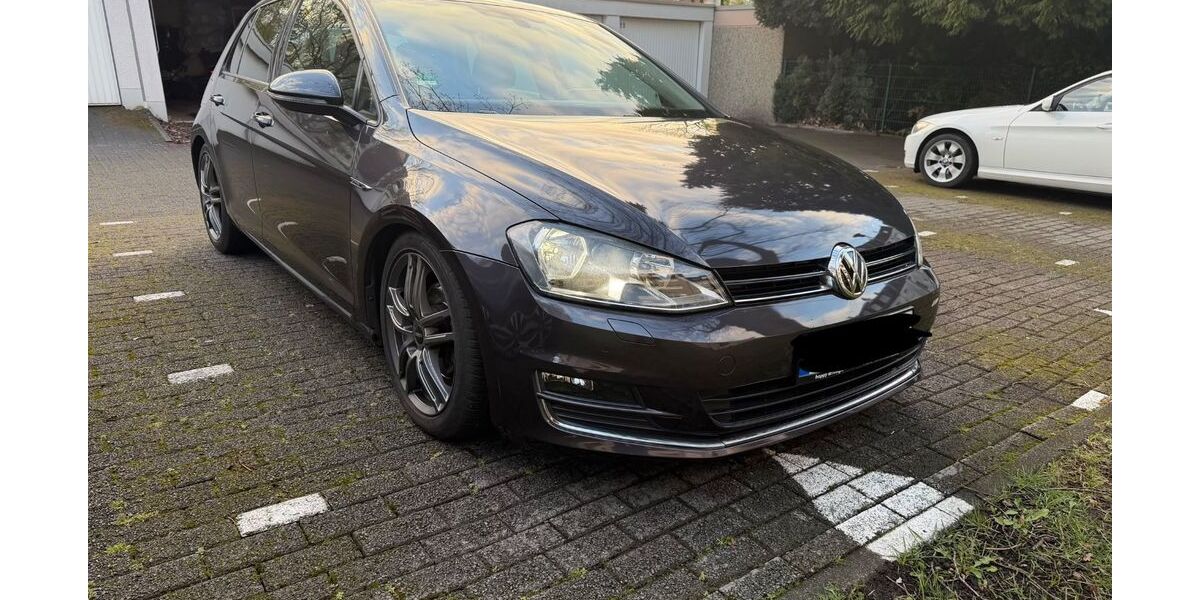 VW Golf 95.000 km 8.199 &euro; Herne 44649