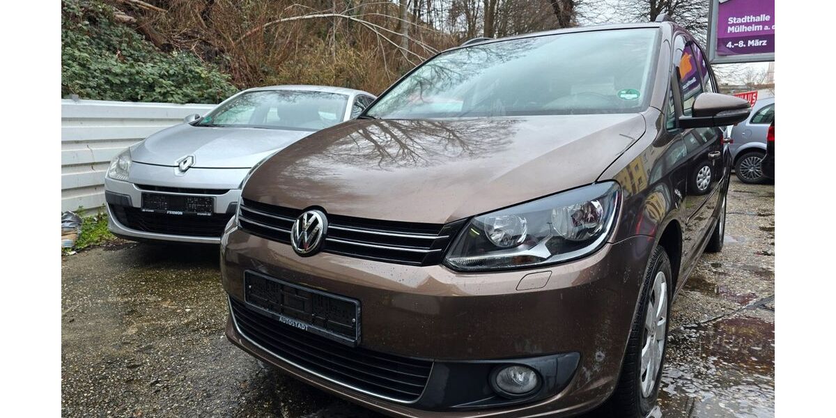 VW Touran 128.000 km 7.900 &euro; Essen 45144