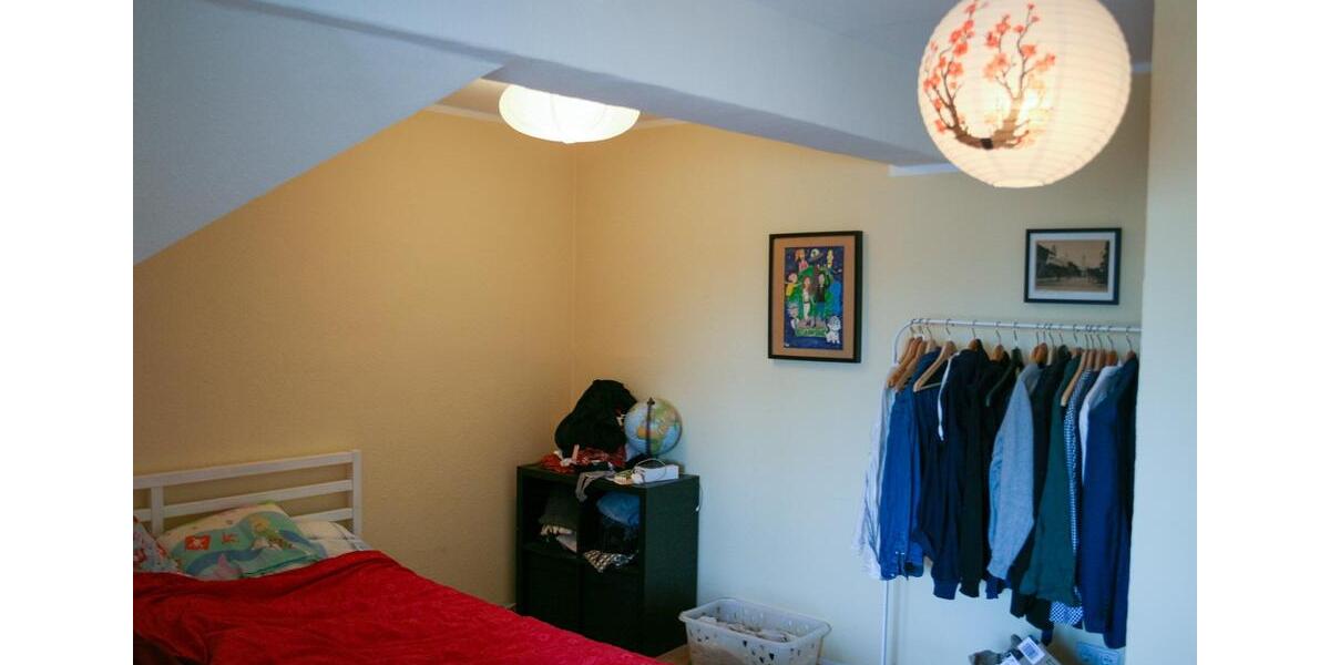 Dachgeschoßwohnung Essen Stadtbezirk III - 2 Zimmer, 57 m&sup2;, 455&euro; | Angebot:26604528