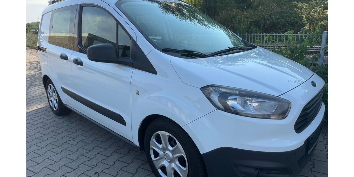 Ford Transit Courier 149.990 km 5.790 &euro; Herne 44653