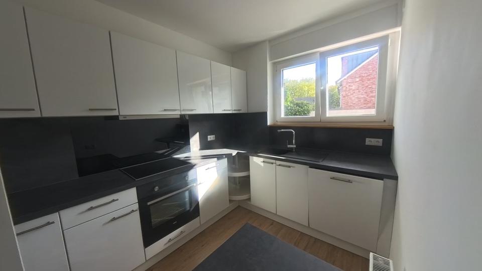 Erdgeschoßwohnung Oberhausen Schmachtendorf - 3.5 Zimmer, 110 m&sup2;, 1.400&euro; | Angebot:26038742