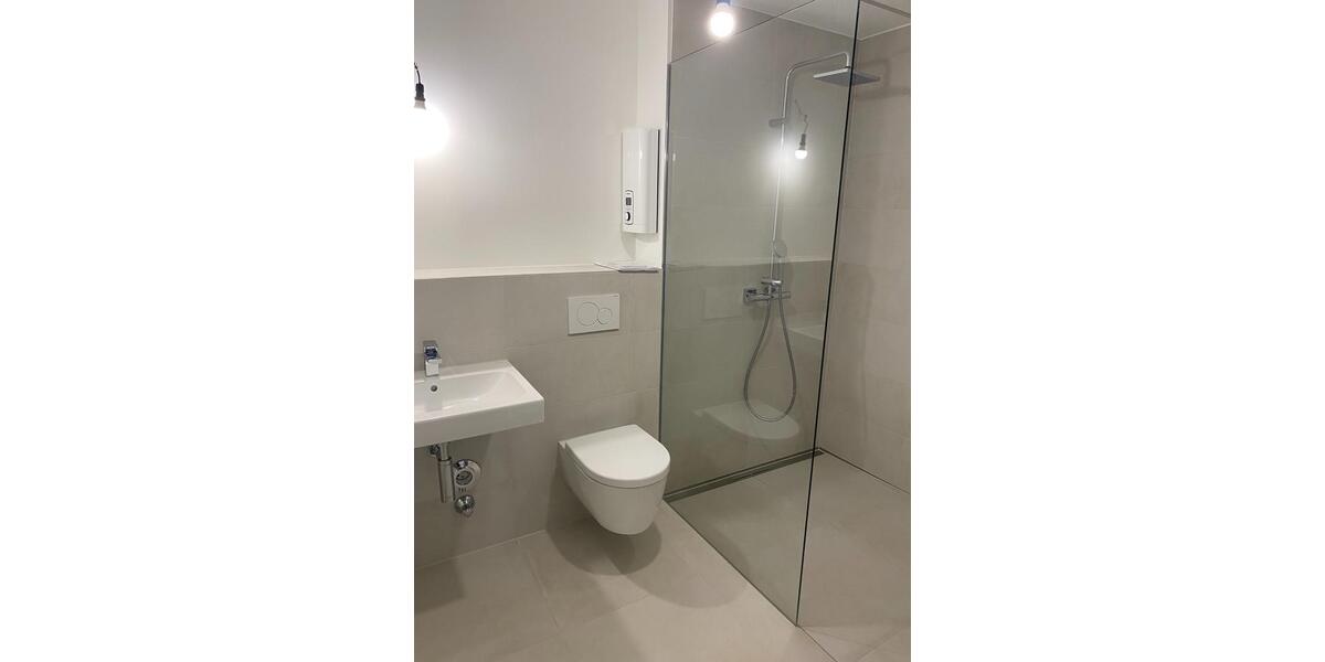 Etagenwohnung Essen Stadtbezirk II - 2 Zimmer, 59 m&sup2;, 1.650&euro; | Angebot:26021488