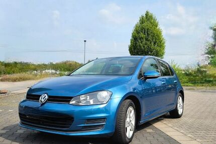 VW Golf 88.450 km 9.250 &euro; ESSEN 45359