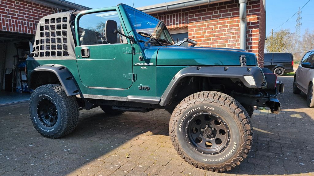 Jeep Wrangler 207.000 km 19.990 &euro; Hamminkeln 46499