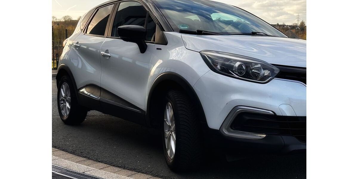 Renault Captur 45.700 km 9.750 &euro; Essen 45139