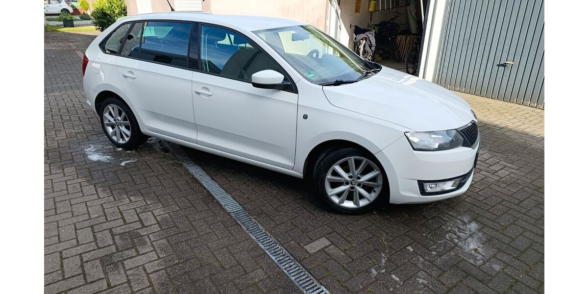 Skoda Rapid 117.000 km 4.900 &euro; Haltern am See 45721