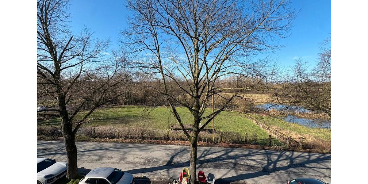 Etagenwohnung Duisburg Walsum - 3 Zimmer, 88 m&sup2;, 1.012&euro; | Angebot:26285184