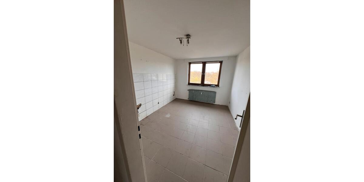 Dachgeschoßwohnung Gelsenkirchen Ückendorf - 3 Zimmer, 80 m&sup2;, 600&euro; | Angebot:25964966