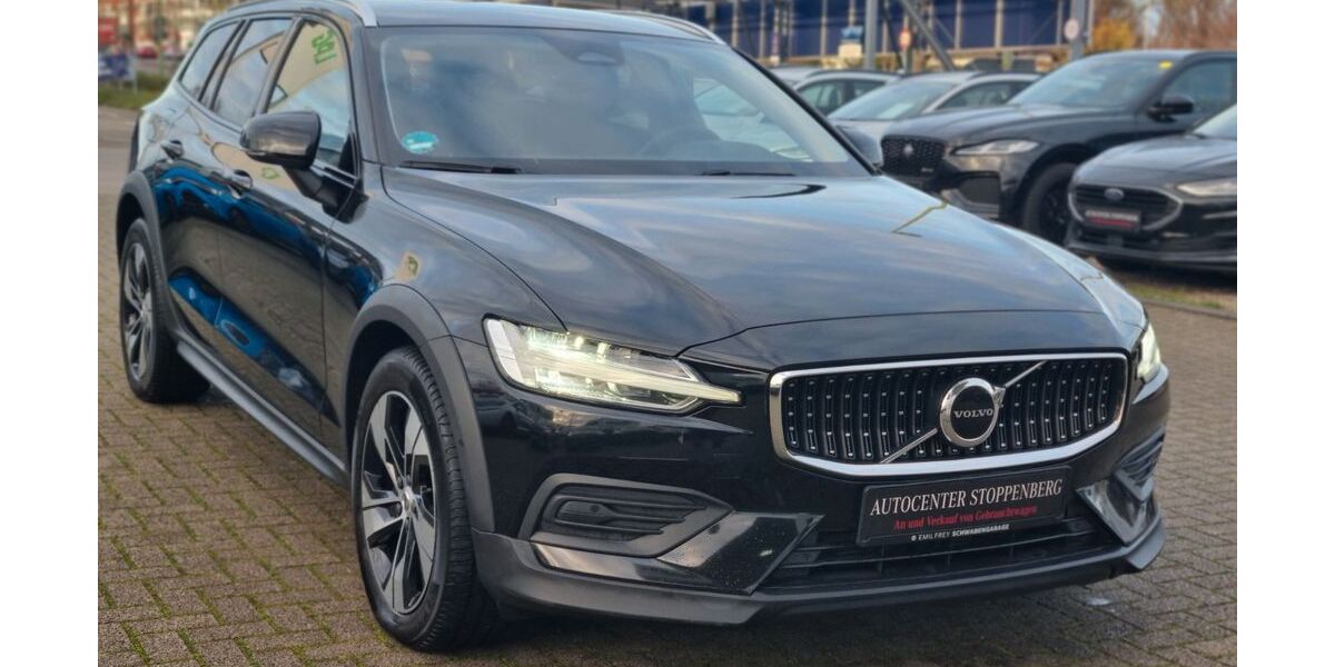 Volvo V60 Cross Country 158.900 km 22.990 &euro; Essen 45141