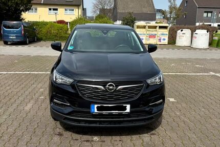 Opel Grandland (X) 49.800 km 14.950 &euro; Bottrop 46242