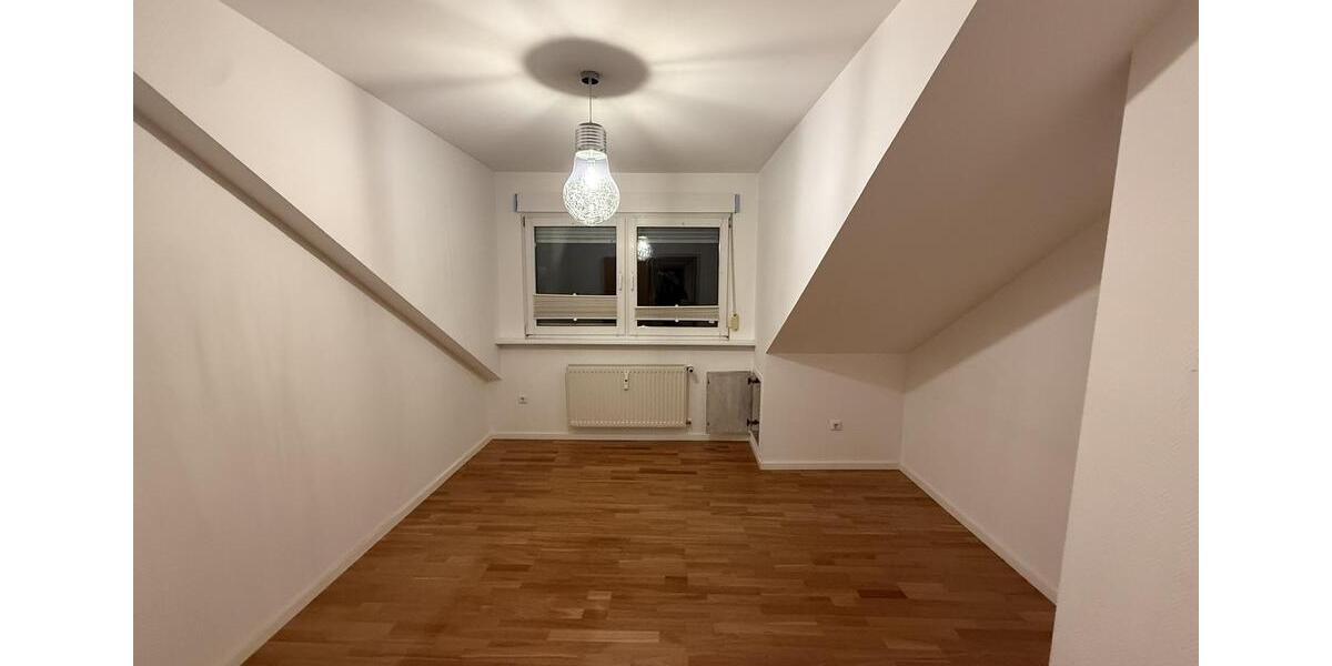 Dachgeschoßwohnung Gelsenkirchen Resse - 2 Zimmer, 58 m&sup2;, 460&euro; | Angebot:26068951