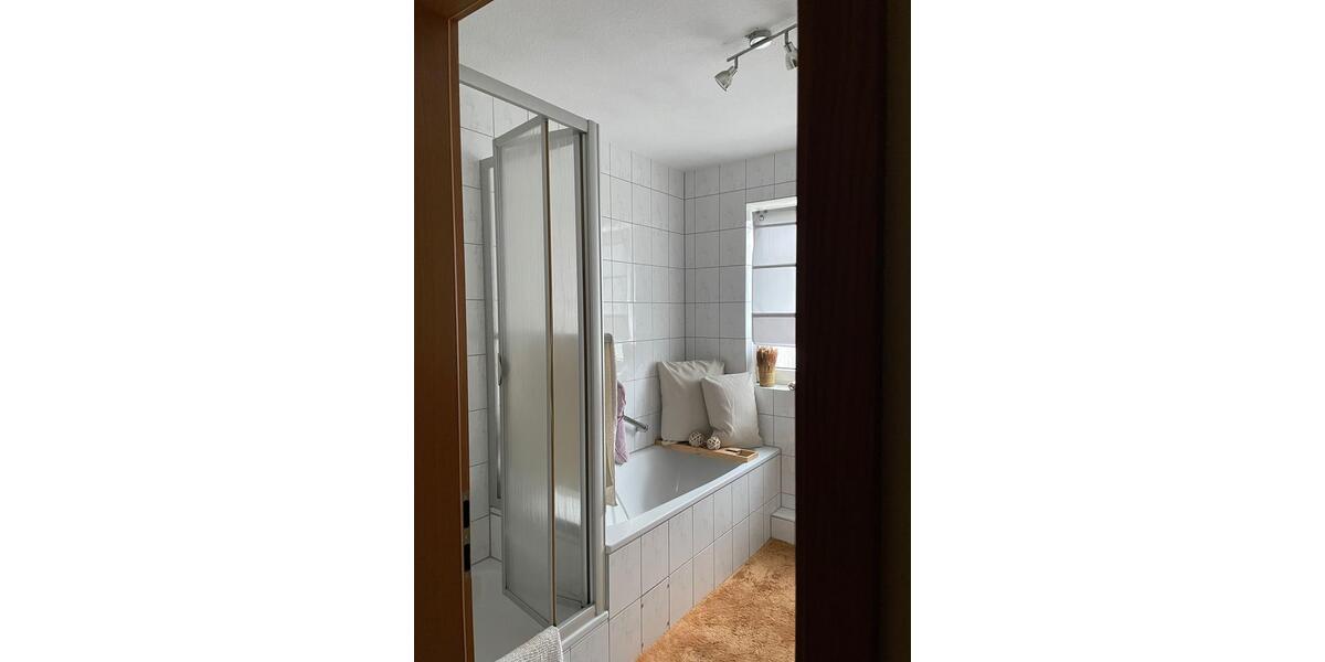 Etagenwohnung Castrop-Rauxel Deinighausen - 2 Zimmer, 71 m&sup2;, 574&euro; | Angebot:25933022