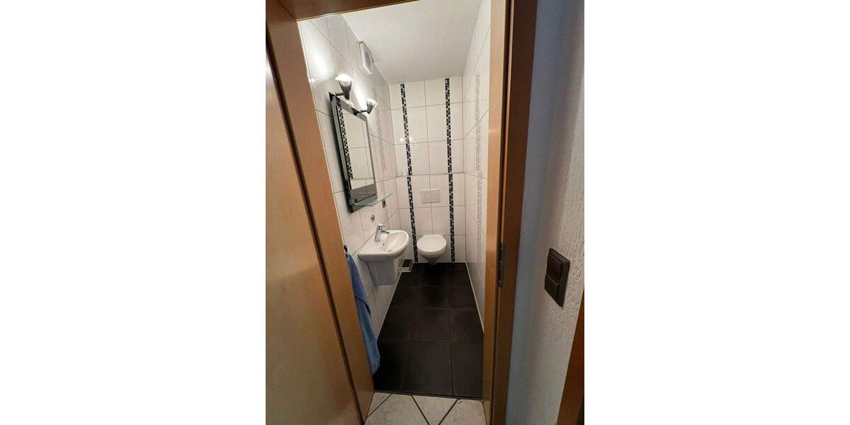 Etagenwohnung Mülheim an der Ruhr Holthausen - 3 Zimmer, 81 m&sup2;, 1.250&euro; | Angebot:25778235