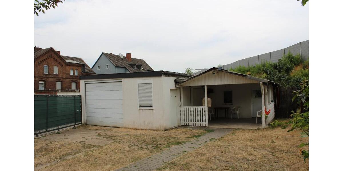 Doppelhaushälfte Duisburg Hamborn - 16 Zimmer, 150 m&sup2;, 430.000&euro; | Angebot:27227541
