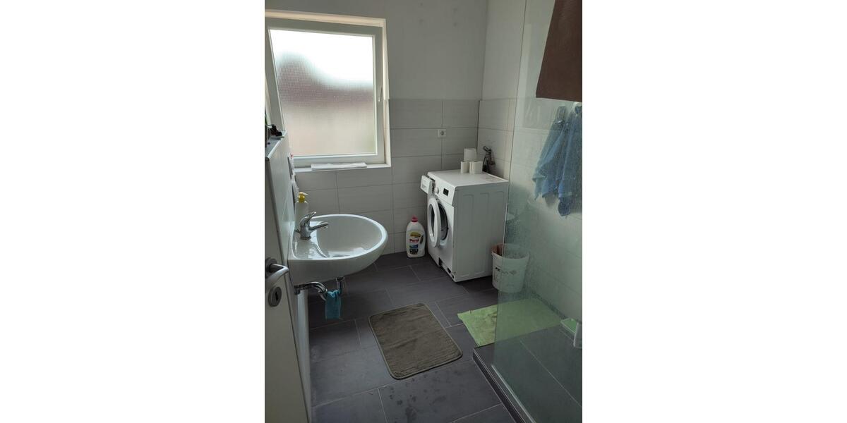 Etagenwohnung Gelsenkirchen Rotthausen - 2 Zimmer, 60 m&sup2;, 650&euro; | Angebot:26270986