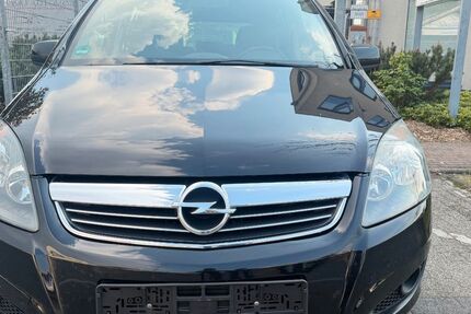 Opel Zafira 185.000 km 3.199 &euro; Oberhausen 46047