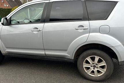 Mitsubishi Outlander 233.000 km 3.200 &euro; Rhede 46414