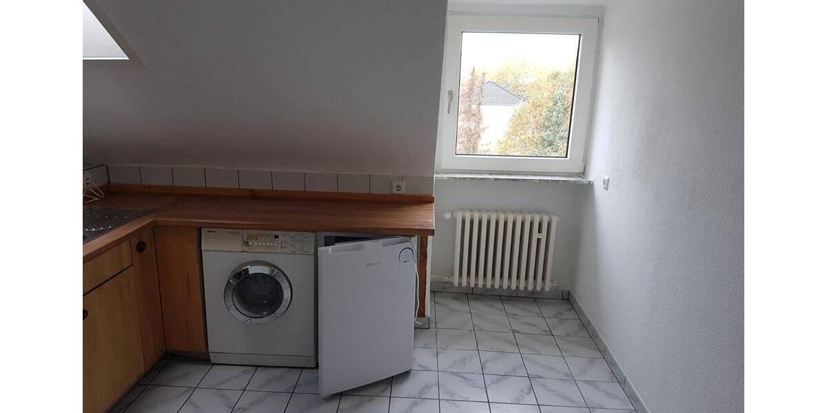 Dachgeschoßwohnung Essen Stadtbezirk III - 2 Zimmer, 54 m&sup2;, 400&euro; | Angebot:26286772